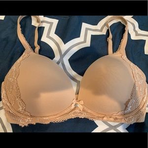 Body by Victoria lightly padded no wire bra